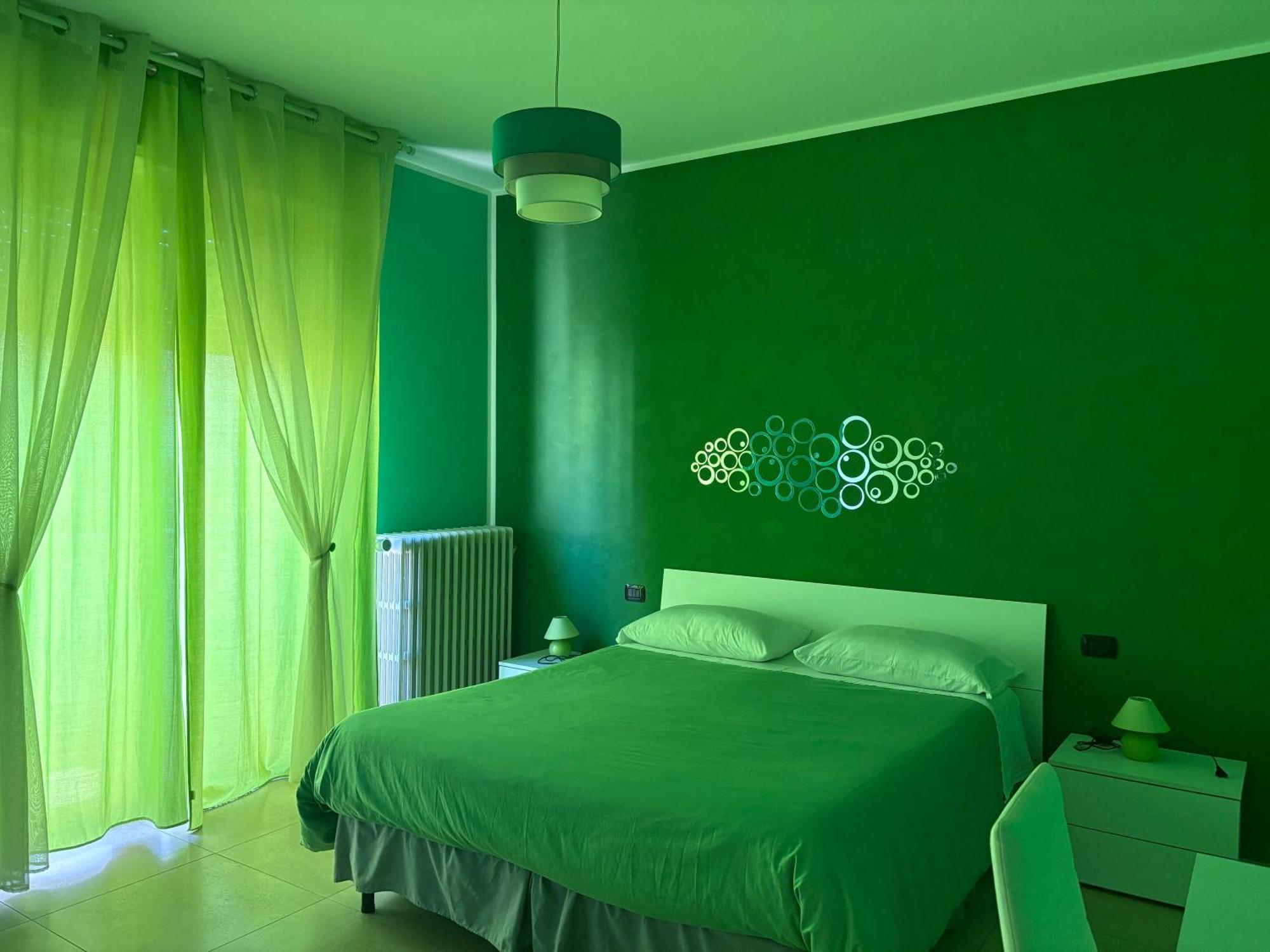 Color House Malpensa B&B Cassano Magnago Bagian luar foto